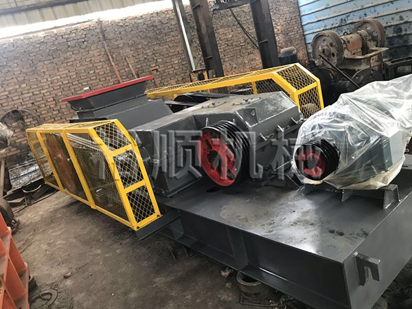 對輥式破碎機(jī)